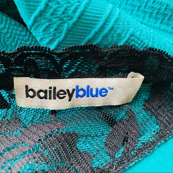 Bailey Blue Colorblock Bodycon Dress - Picture 6 of 8